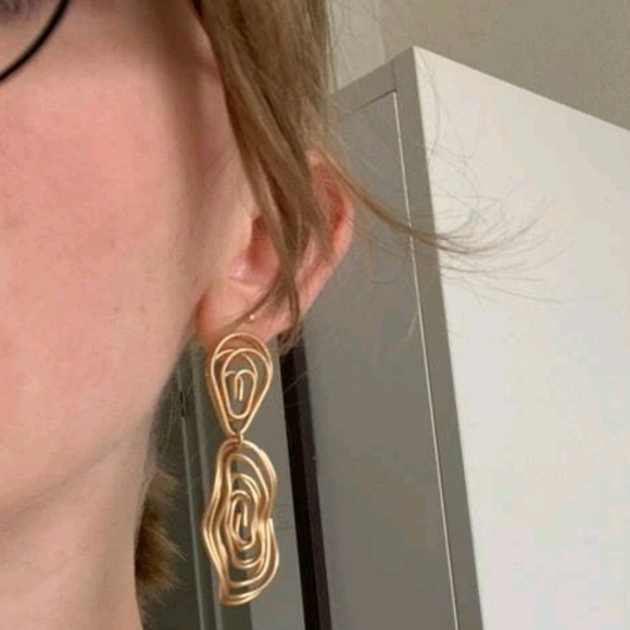 Women's Gold abstract maximalist twist spiral boho big statement earrings new - Picture 7 of 9